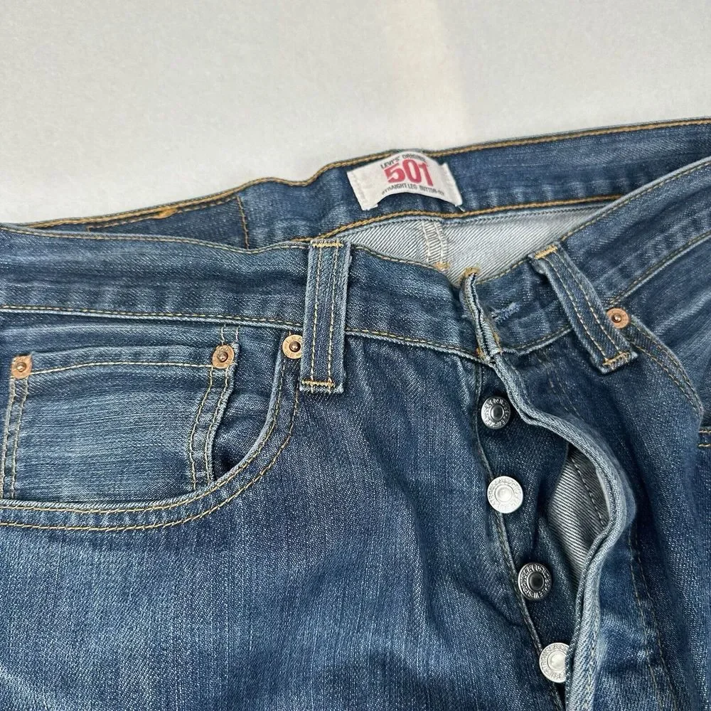 Vintage‎ Levis 501XX Jeans Denim Button Fly Pants Mens 32x31 Y2K
